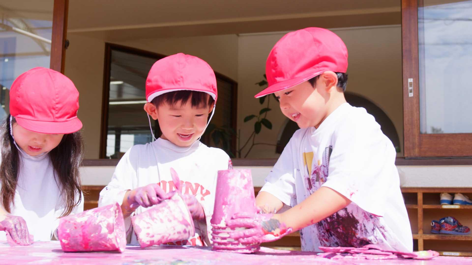 造形活動 (全園児対象)